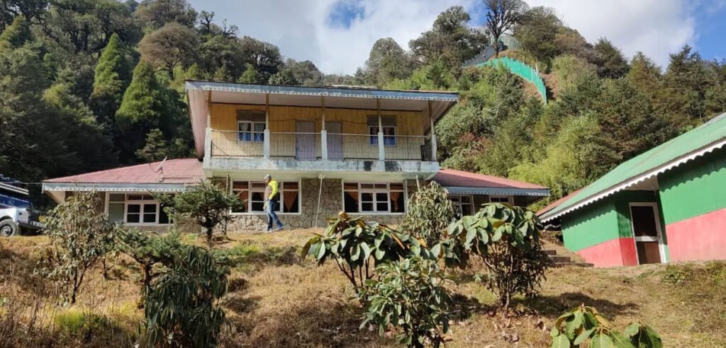Gairibans Trekkers Hut
